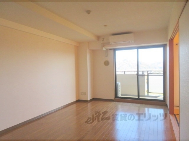 居室・リビング　居室