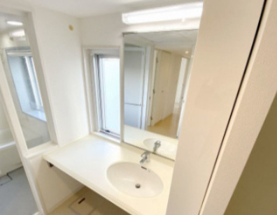 洗面設備　別部屋参考写真になります
