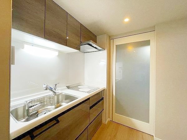 キッチン　※別部屋の参考写真です。
