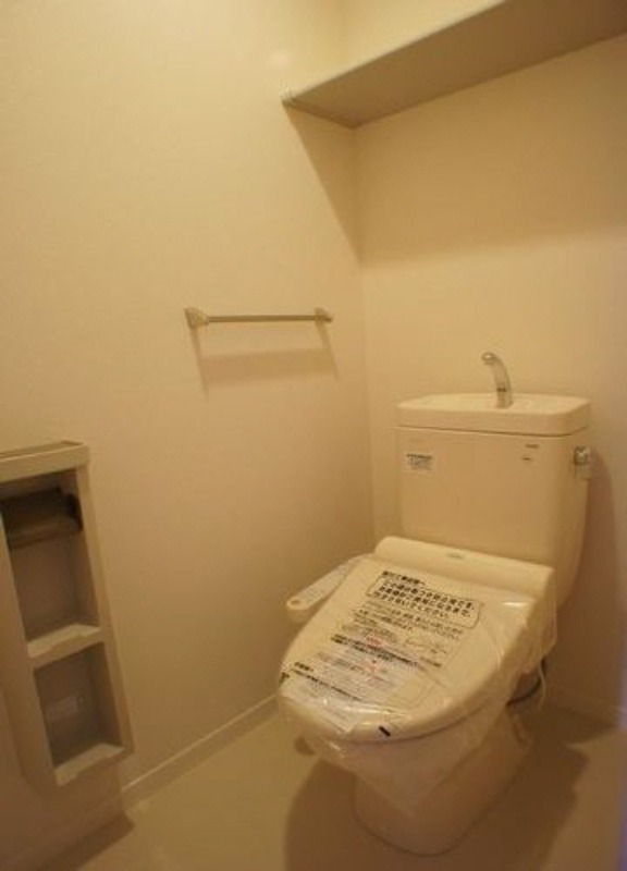 トイレ　図面と現状に相違がある場合には現状を優先