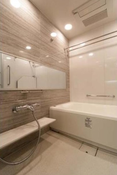 バス・シャワールーム　別部屋参考写真