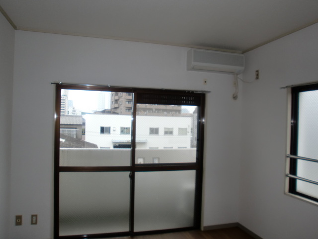 居室・リビング　洋室