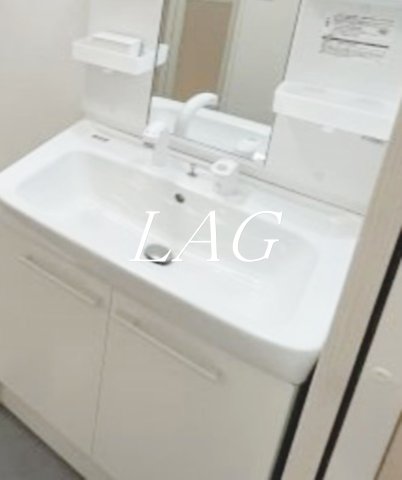 洗面設備　独立洗面台です。