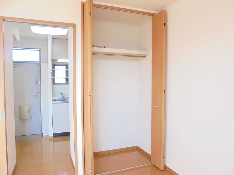 収納　クローゼット内部　収納力抜群♪