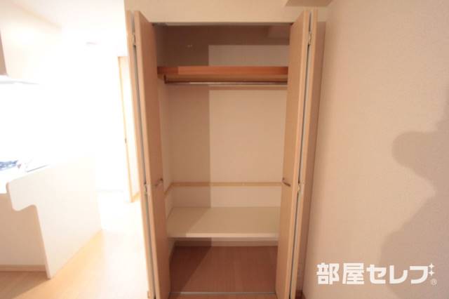 収納　高さもあり収納しやすいです