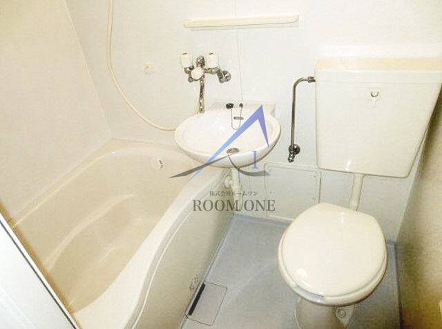 バス・シャワールーム　お風呂です。