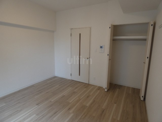 居室・リビング　※別のお部屋のお写真です。御参考までに。