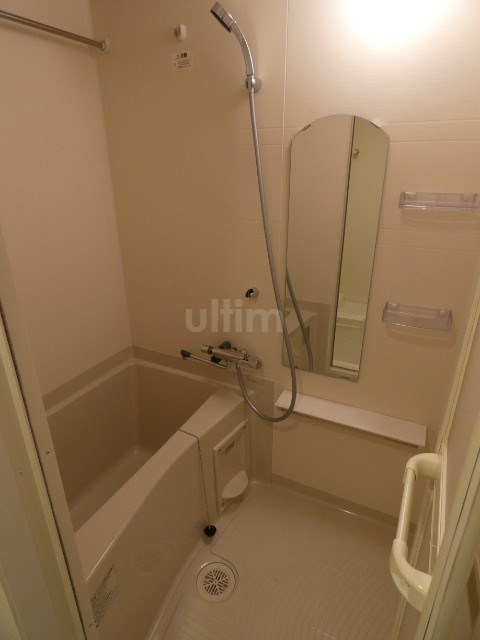 バス・シャワールーム　※別のお部屋のお写真です。御参考までに。