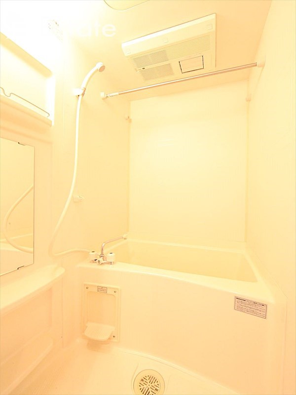 バス・シャワールーム　バスルーム