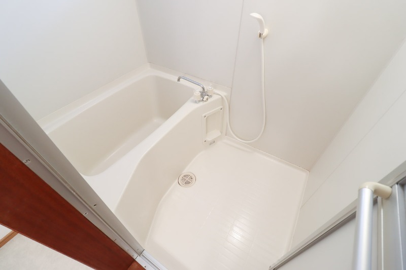 バス・シャワールーム　図面と現状に相違がある場合には現状を優先