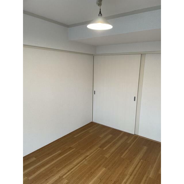 その他部屋・スペース　洋室右側