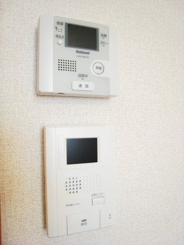セキュリティ　モニター付きインターフォン