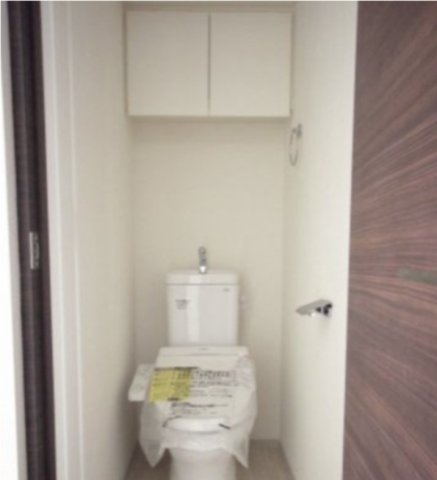 トイレ　別部屋参考写真