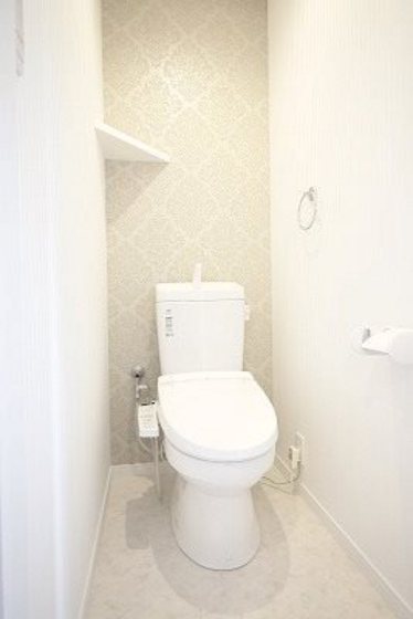 トイレ　※別号室のお写真です