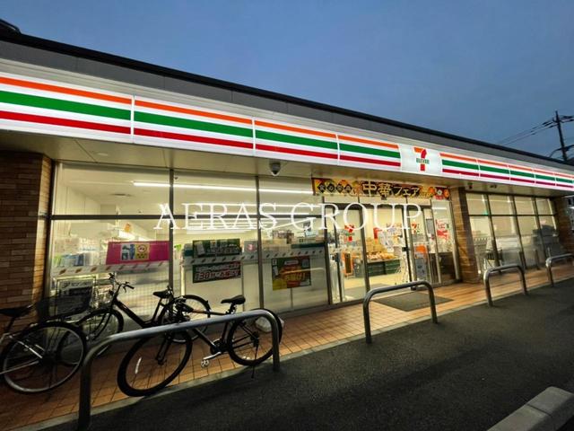 コンビニ　セブン-イレブン 大和上草柳店（コンビニ）まで220m