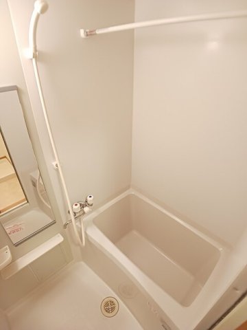 バス・シャワールーム　お風呂です