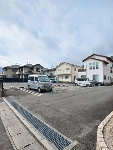 駐車場　カースペースがあります