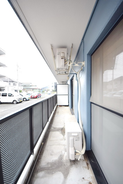 バルコニー　～洗濯物干そうっ～