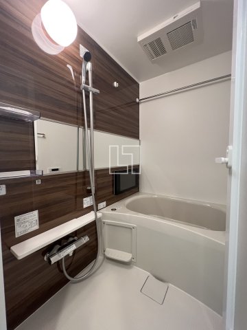 バス・シャワールーム　プレジオ難波　バスルーム