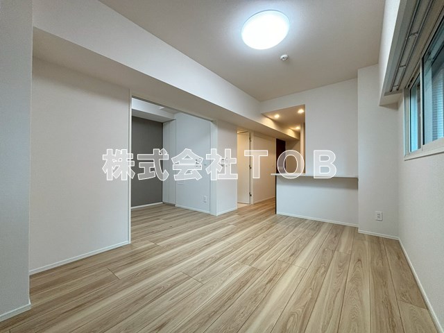 居室・リビング　12帖