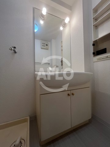 洗面設備　マンシオン・タイラ　独立洗面台