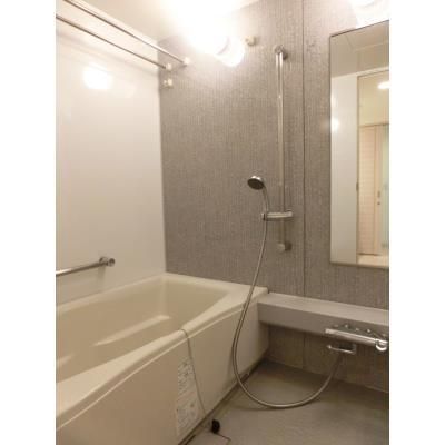 バス・シャワールーム　浴室