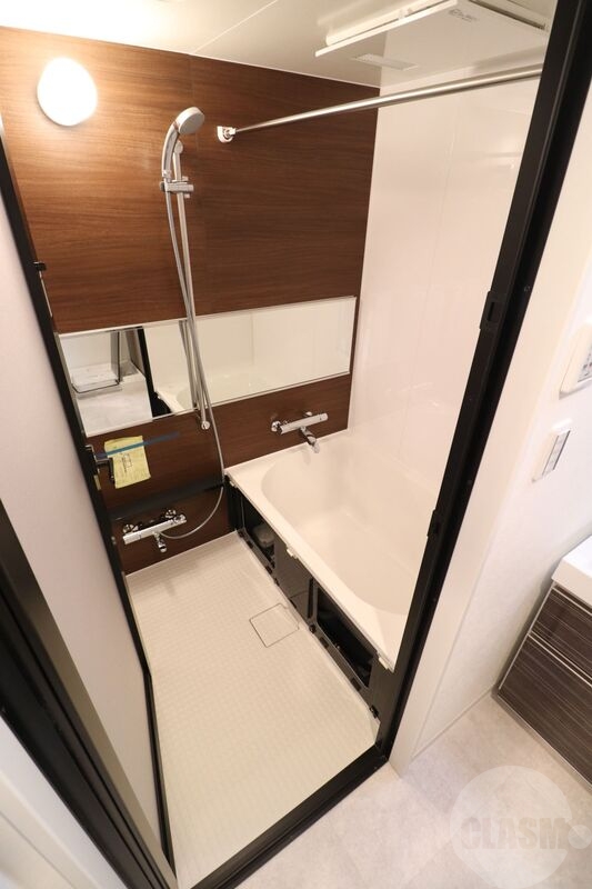 バス・シャワールーム　浴室乾燥機能付き