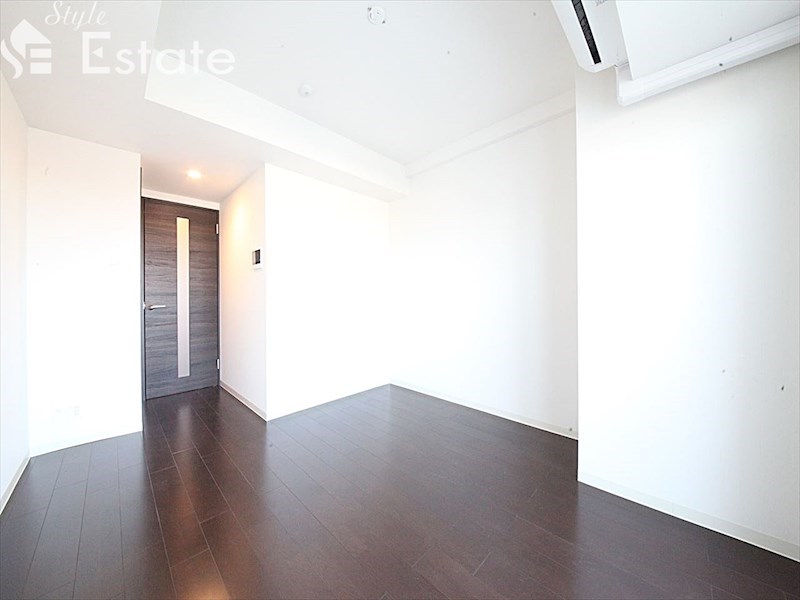 居室・リビング　内装