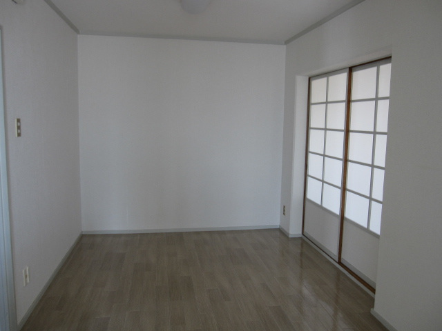 居室・リビング　南面リビング