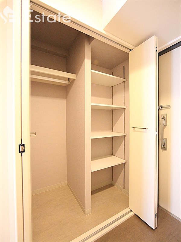 その他設備　シューズボックス