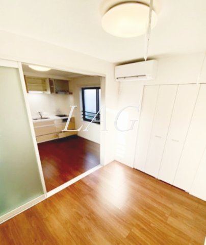 居室・リビング　洋室のお部屋です。