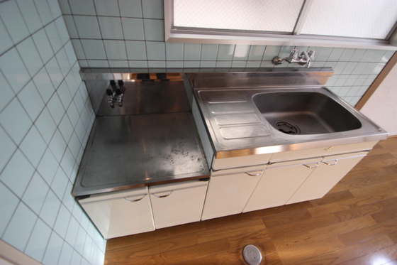 キッチン　※別の部屋の写真です。