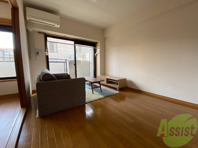 居室・リビング　広くてキレイなＬＤＫが広がっていて、充実した生活が送れそう。