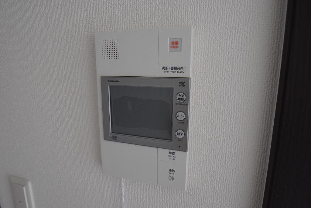 セキュリティ　カメラ付インターホン