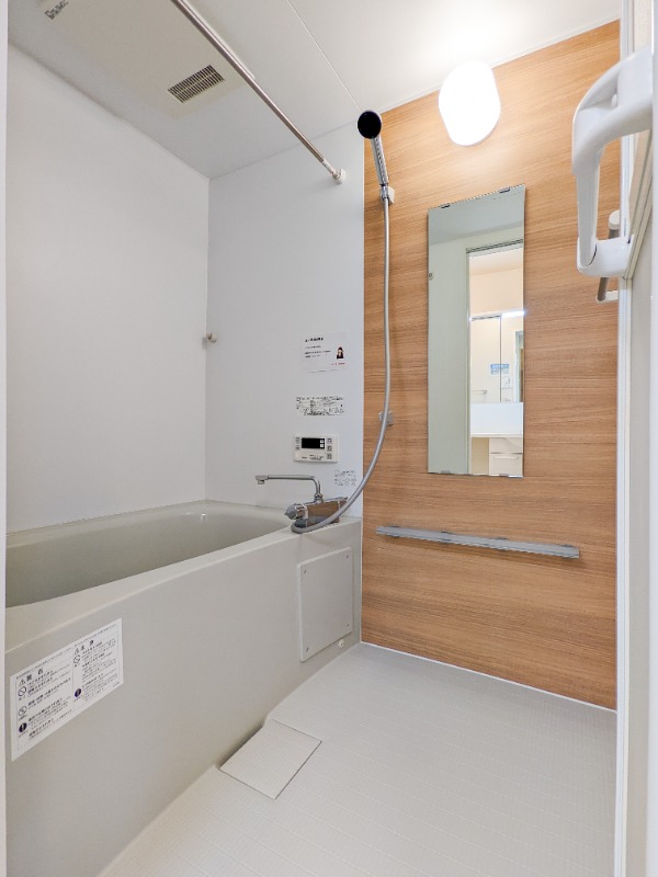 バス・シャワールーム　図面と現状に相違がある場合には現状を優先