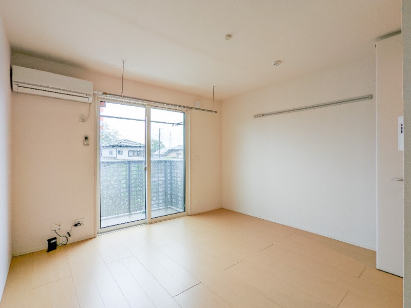 居室・リビング　図面と現状に相違がある場合には現状を優先