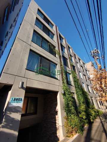 建物外観　リライフ下北沢店