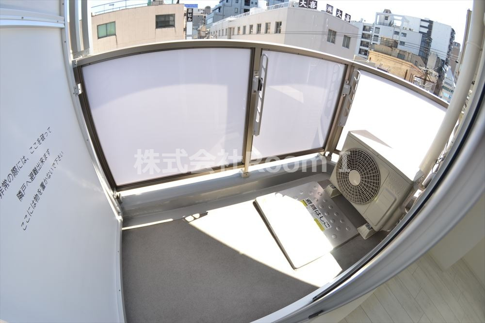 バルコニー　バルコニーがあります