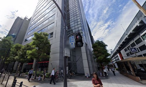 銀行　三菱東京UFJ銀行 船場中央支店（銀行）まで595m