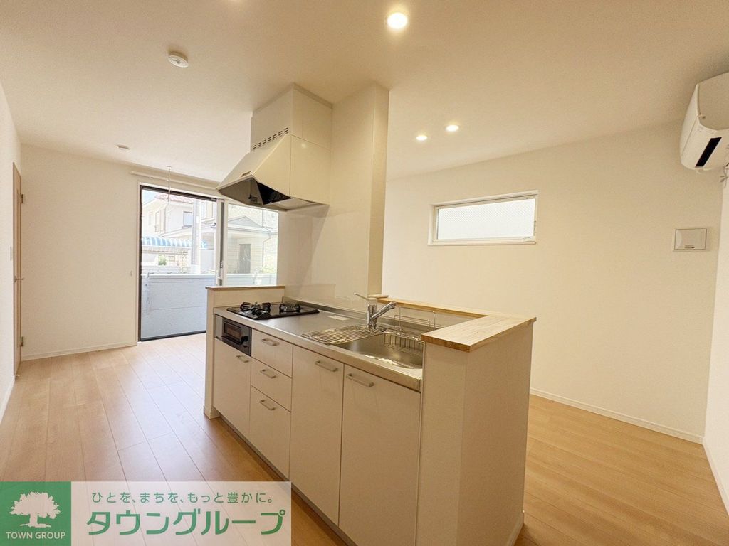 居室・リビング　キッチン