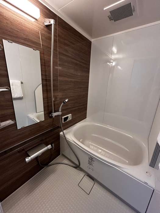 バス・シャワールーム　ゆったり過ごせるお風呂です