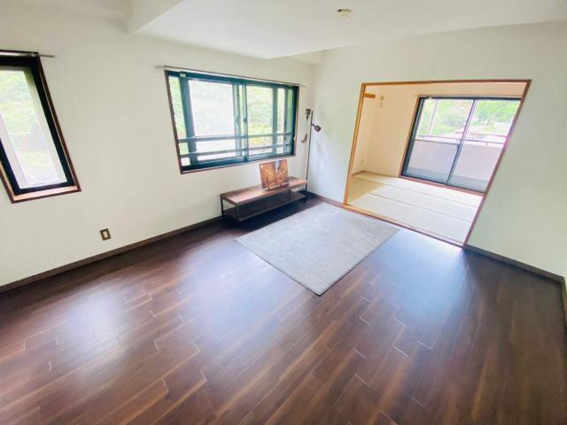 居室・リビング　おしゃれな居間です