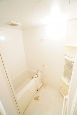 バス・シャワールーム　※同物件・同タイプの写真です。