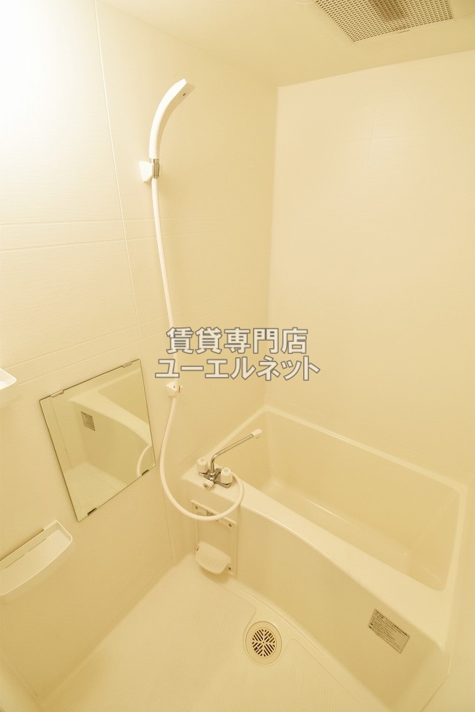 バス・シャワールーム　浴室