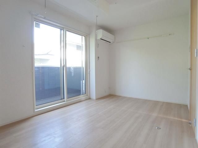 その他部屋・スペース　♪窓からの採光でお部屋が明るいです♪