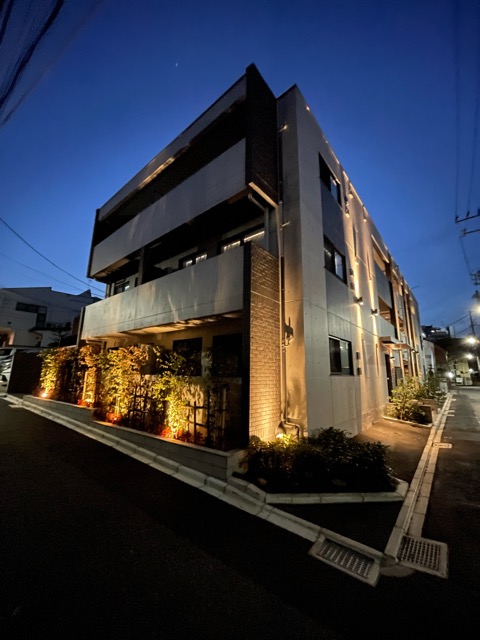 建物外観　お電話でお問い合わせを頂くとスムーズです♪