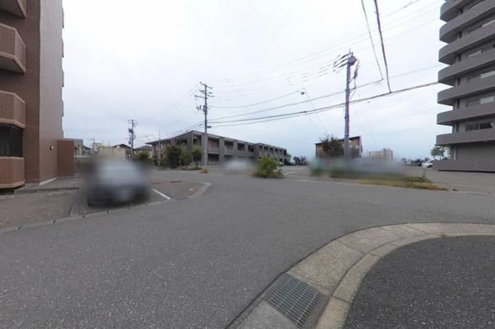 その他　前面道路（その他）まで0m