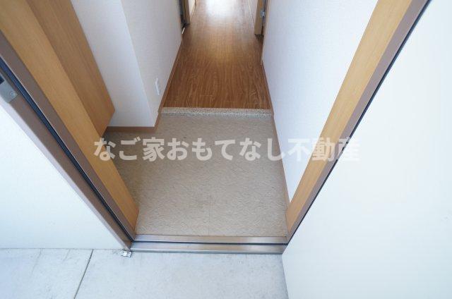 玄関　※別号室
