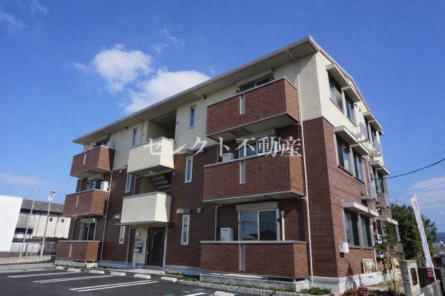 建物外観　ラニー ラグーン外観です