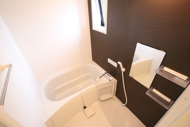 バス・シャワールーム　別室の参考写真です。※現況優先